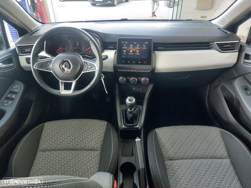 Renault Clio 1.0 TCe Evolution Bi-Fuel - 11