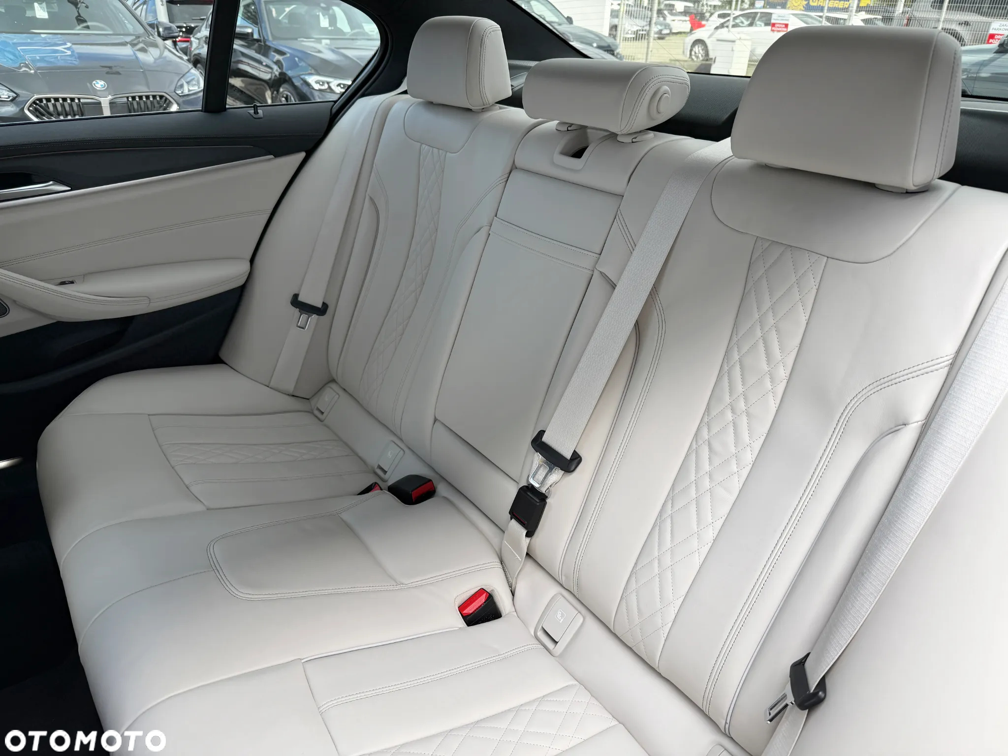 BMW Seria 5 - 31