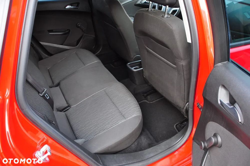 Opel Astra 1.4 Turbo Active - 28