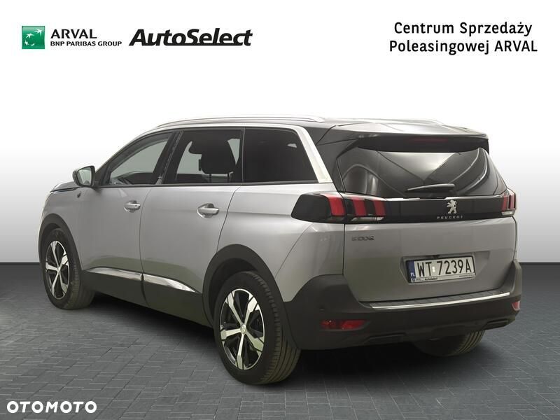Peugeot 5008 - 3
