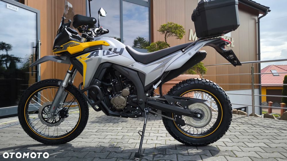 VOGE 300GY RALLY - 10