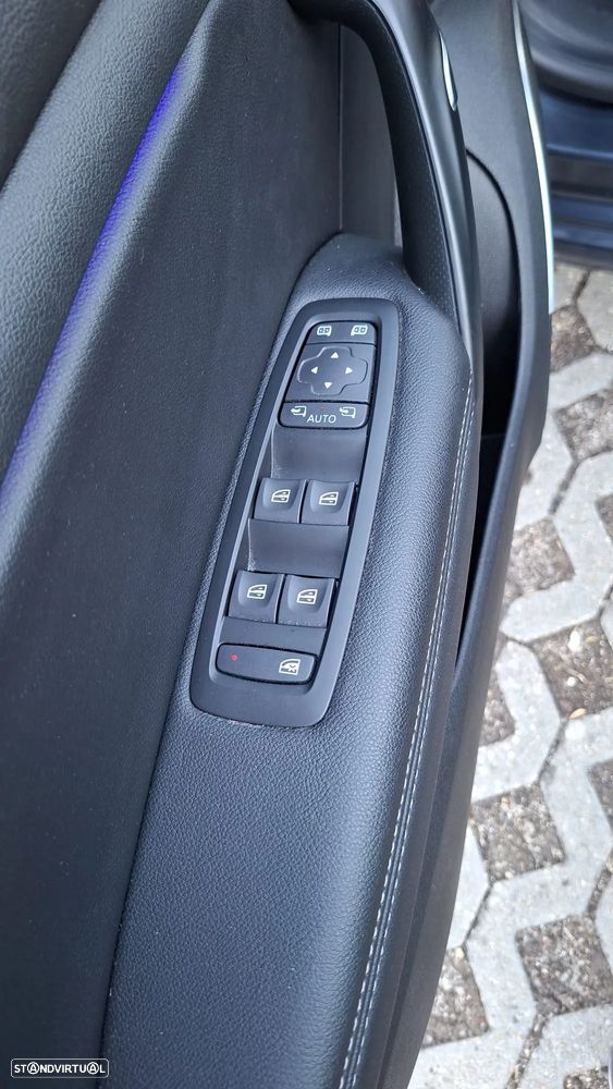 Renault Mégane Sport Tourer 1.5 dCi Intens - 42
