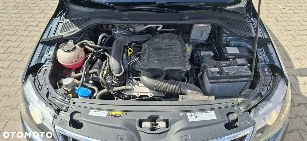 Skoda RAPID 1.0 TSI Monte Carlo - 32