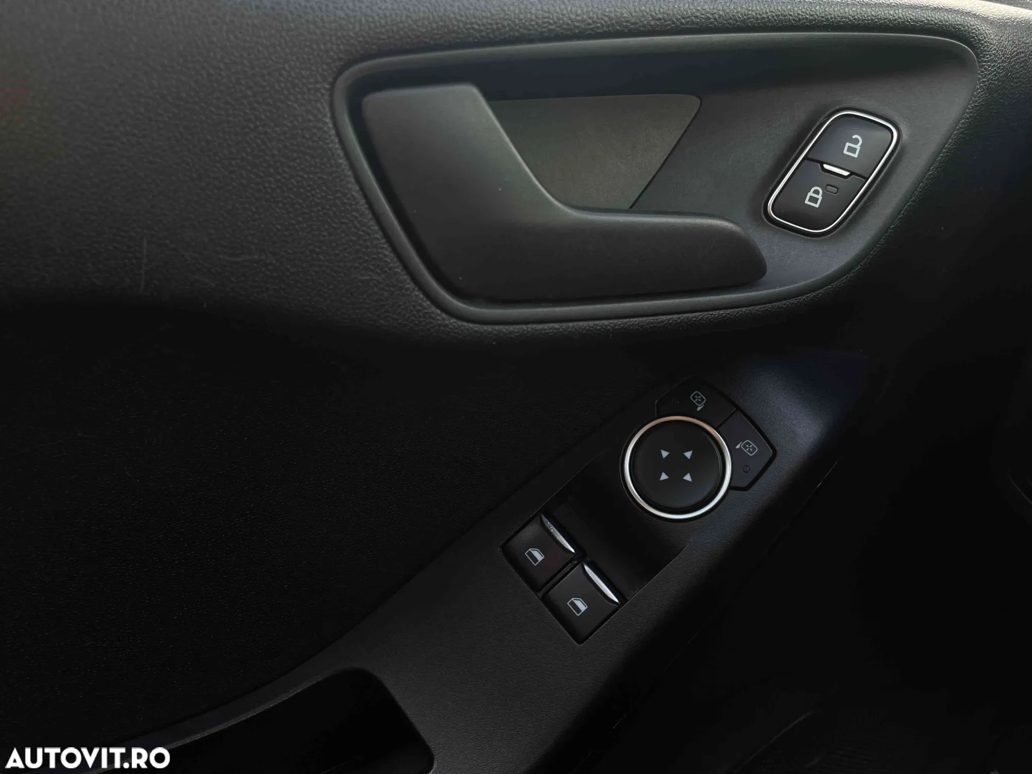 Ford Fiesta - 11