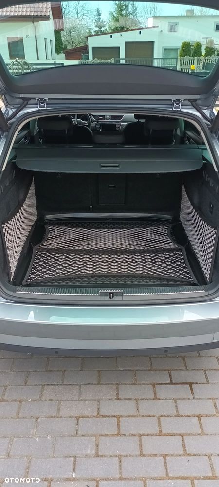 Skoda Superb 2.0 TDI Style DSG - 12