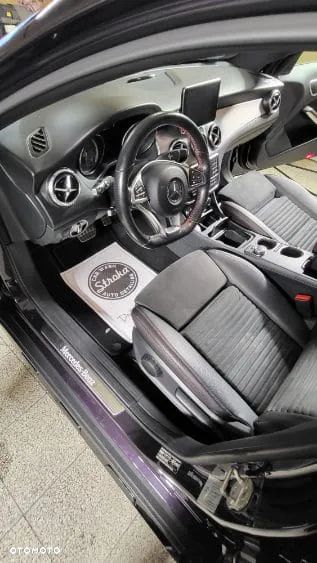 Mercedes-Benz GLA 200 7G-DCT Style - 9