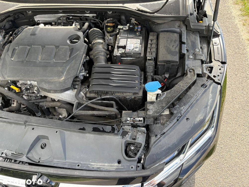 Volkswagen Arteon 2.0 TDI SCR DSG R-Line - 20