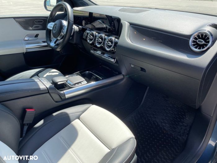 Mercedes-Benz B 200 7G-DCT AMG Line - 16