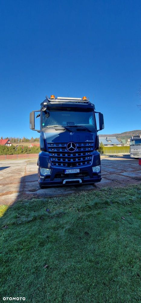 Mercedes-Benz Arocs - 8