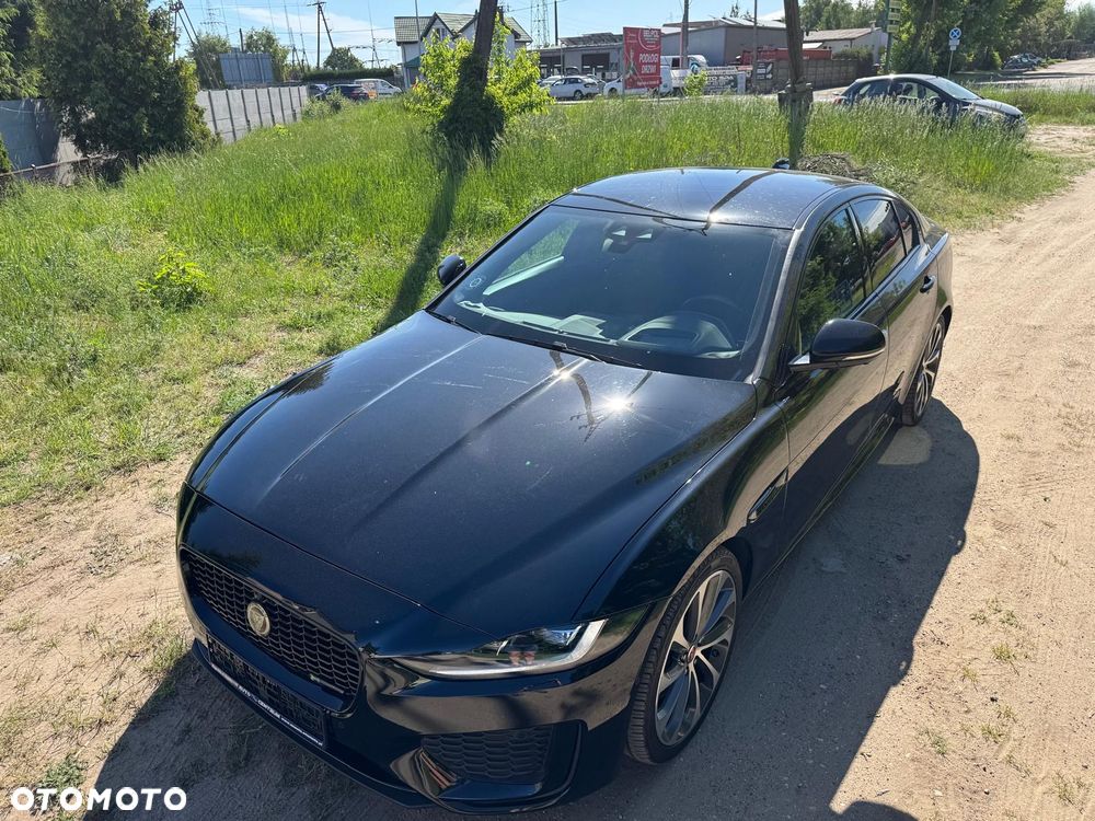 Jaguar XE P250 R-Dynamic HSE - 27