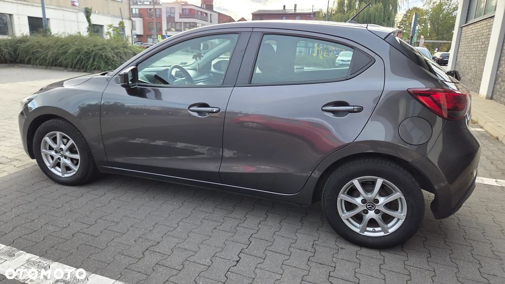 Mazda 2 2017 photo 5