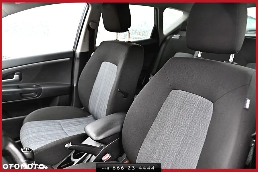 Kia Ceed Cee'd 1.4 Comfort - 21
