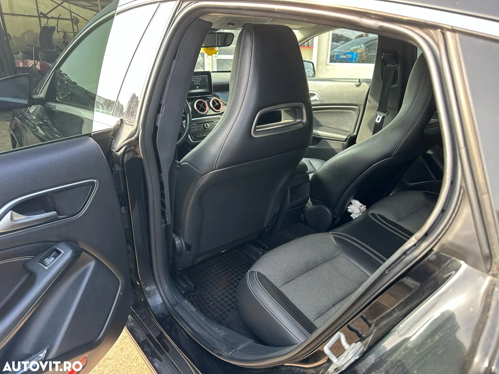Dezmembrari Mercedes Benz CLA 2.2 Diesel Euro 6 - 5