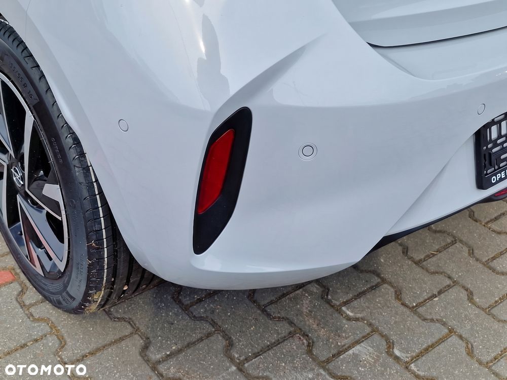 Opel Corsa 1.2 T mHEV GS eDCT - 14