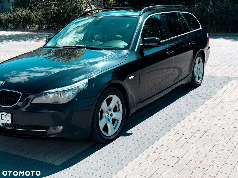 BMW Seria 5 520d - 5
