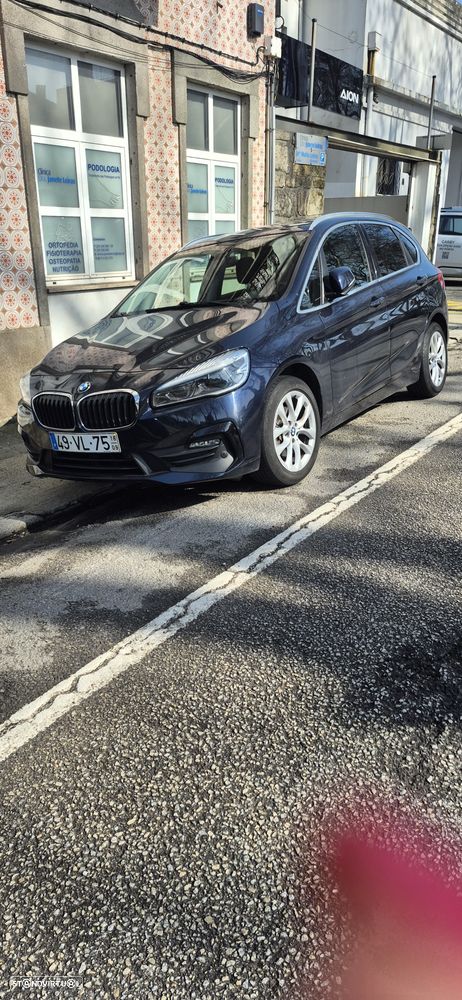 BMW 216 Active Tourer d Line Luxury Auto - 2