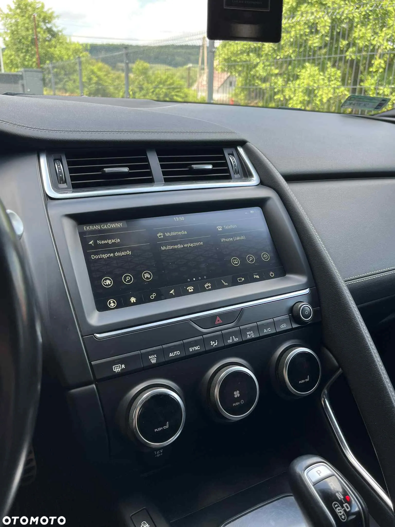 Jaguar E-Pace 2.0 i4P AWD R-Dynamic - 4
