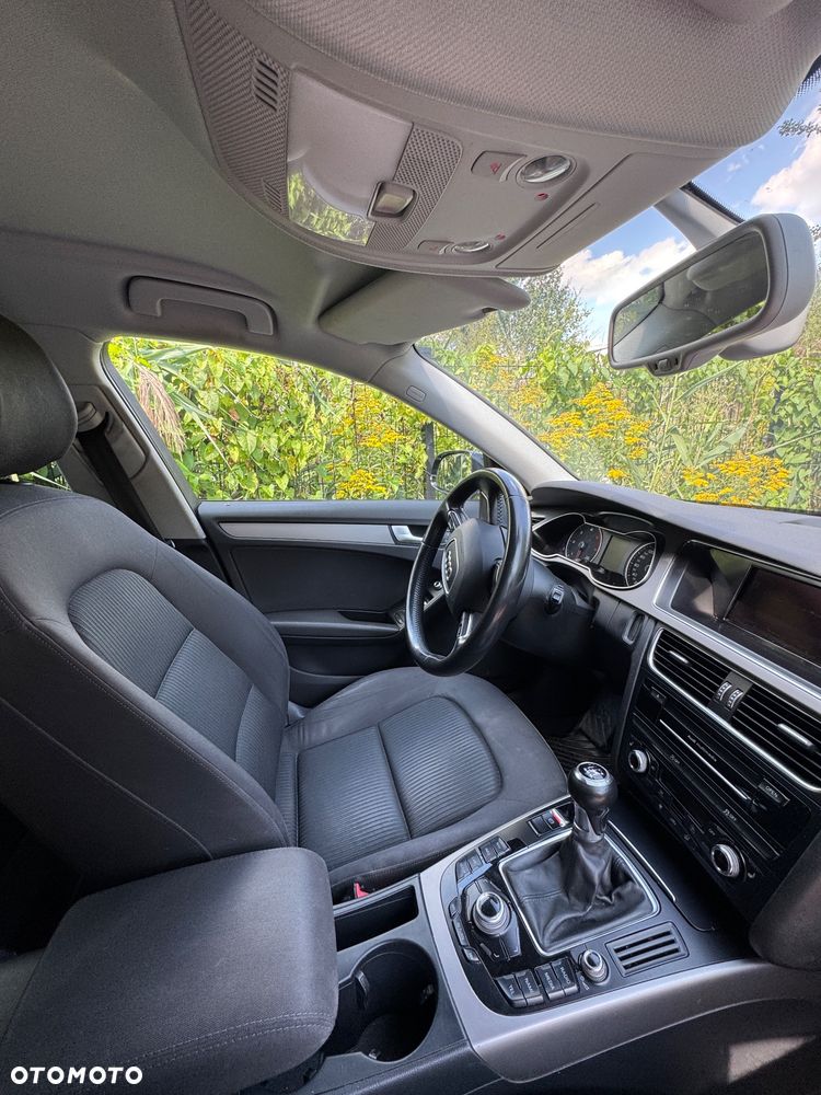Audi A4 Avant 2.0 TDI e DPF S line Sportpaket - 24
