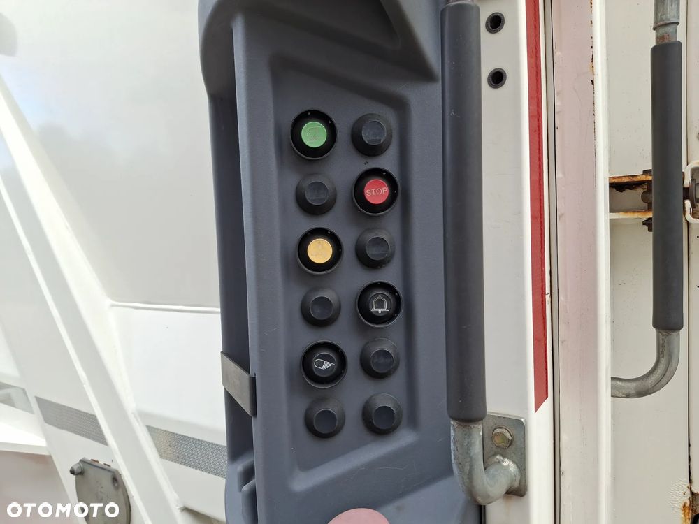 Mercedes-Benz Econic 2630 Śmieciarka Euro 6 FAUN Variopress 522 Zoeller 22m3 System MOBA Waga 3 Osie Tylna Oś Skrętna Zawieszenie Pneumatyczne Centralne Smarowanie Zabudowy - 10