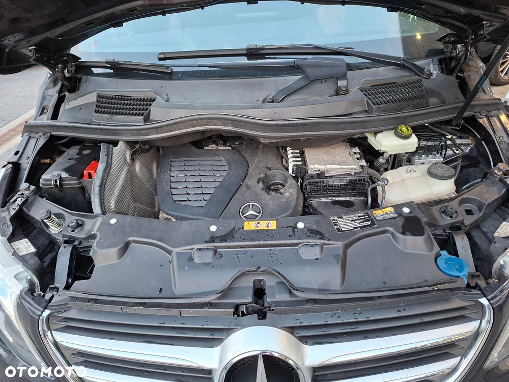 Mercedes-Benz Klasa V 300 d lang 4Matic 9G-TRONIC Special Edition Style - 9