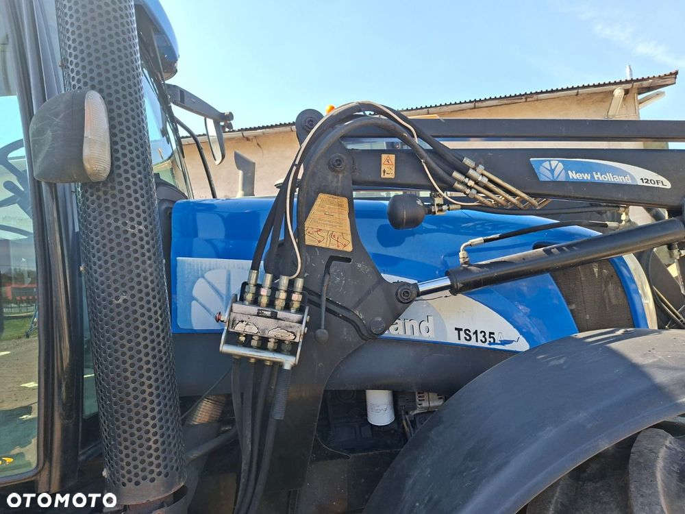 New Holland Ts 135 A 4X4 - 40