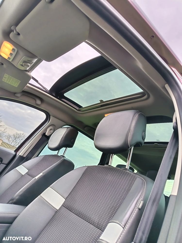 Renault Scenic - 10