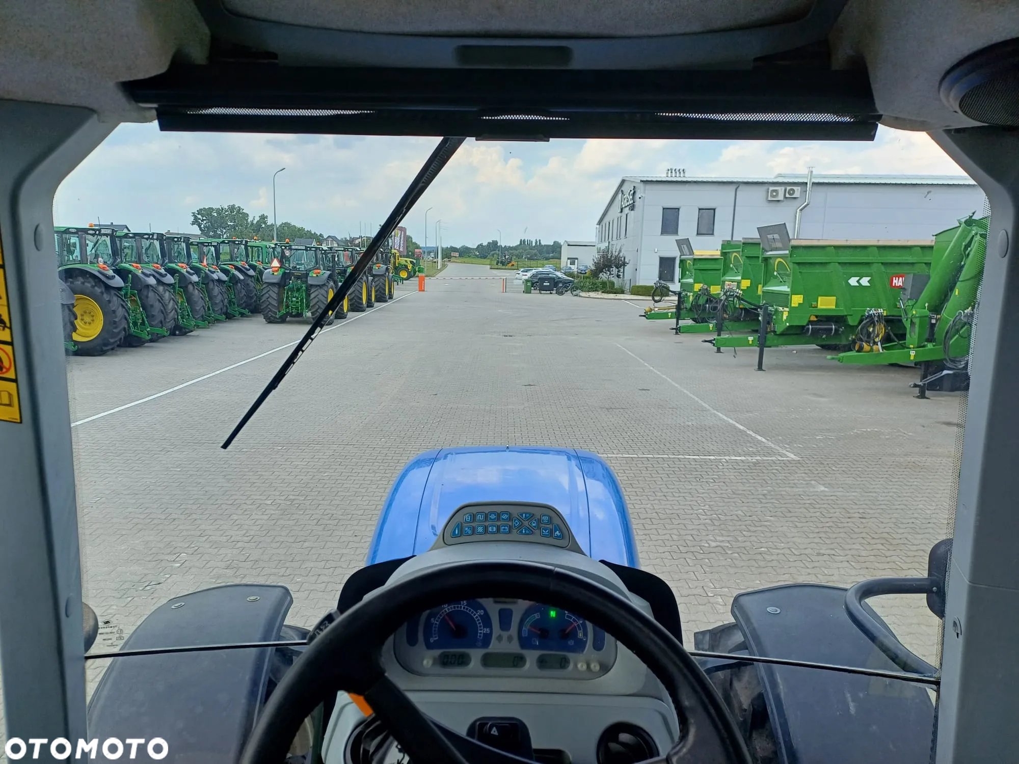 New Holland T7.200 - 8