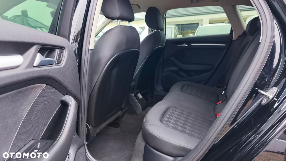 Audi A3 Sportback 1.6 TDI - 27