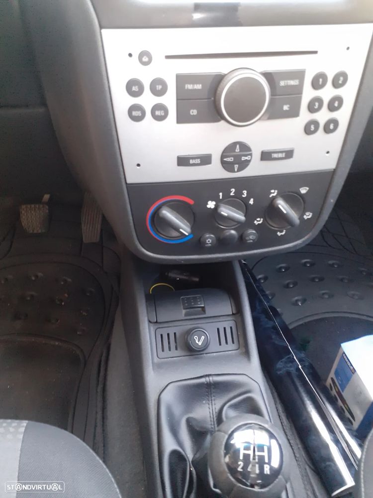 Opel Combo 1.3 CDTi - 8