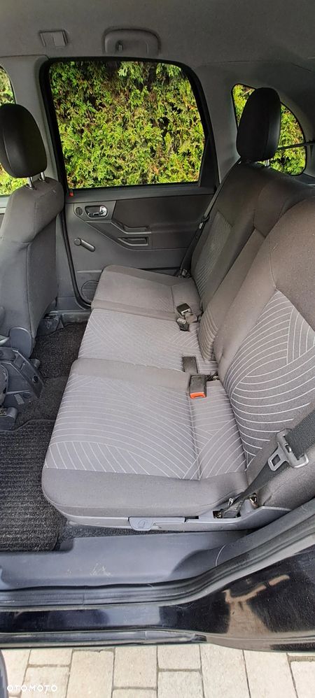 Opel Meriva - 23