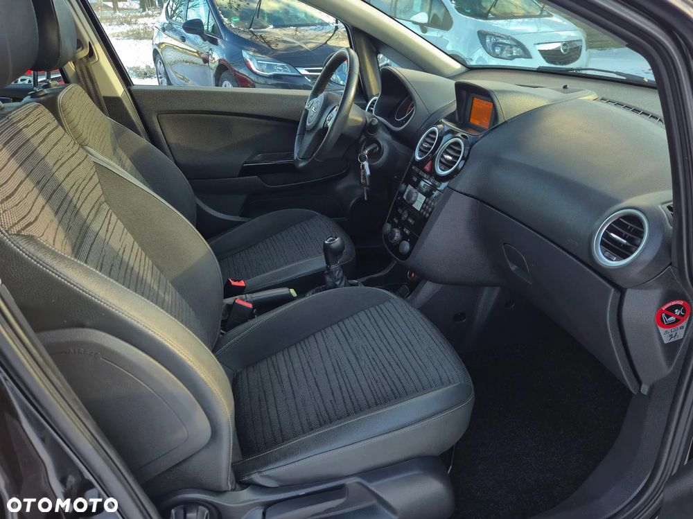 Opel Corsa 1.4 Color Edition - 26