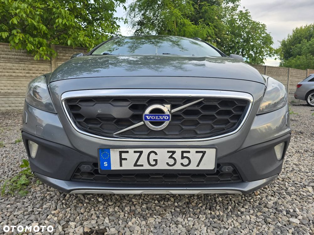 Volvo V40 Cross Country D2 Geartronic Summum - 2