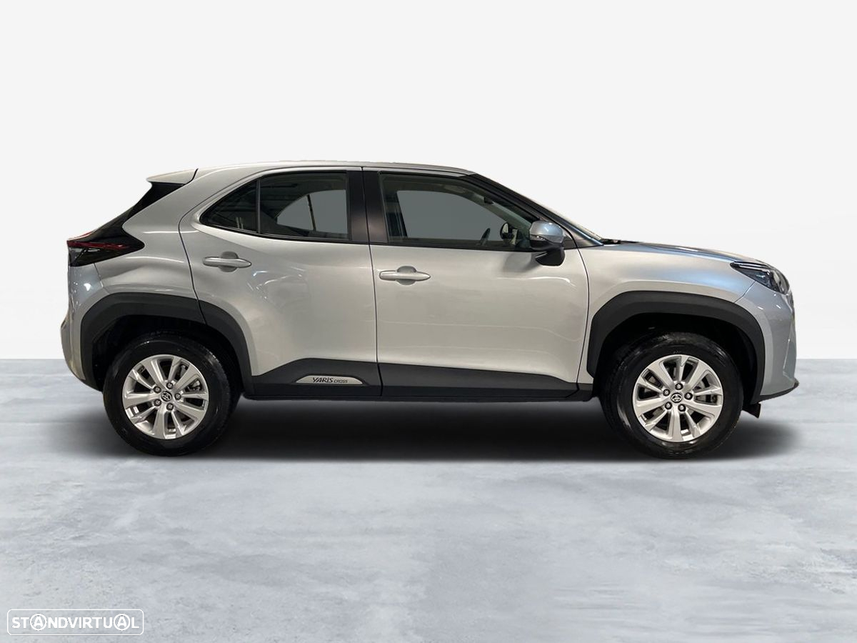 Toyota Yaris Cross - 13