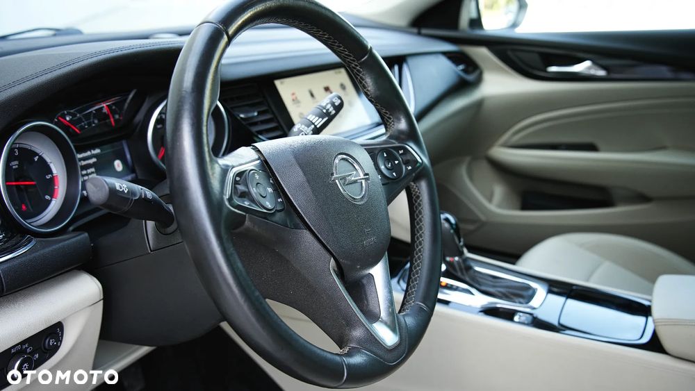 Opel Insignia 2.0 CDTI Innovation S&S - 13