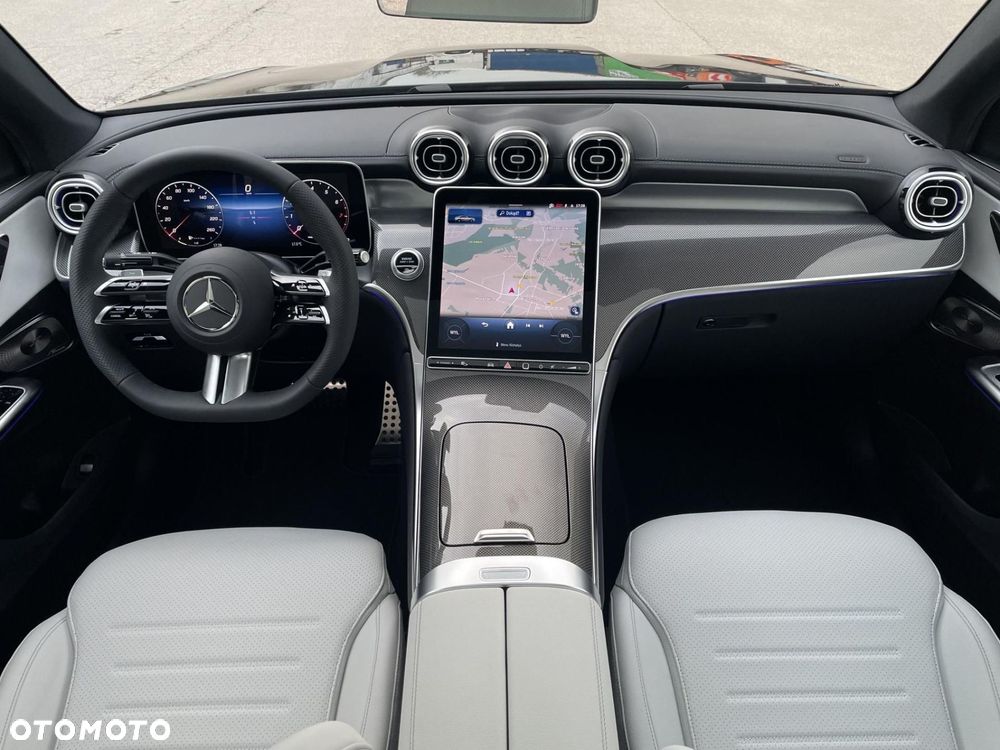 Mercedes-Benz GLC - 16