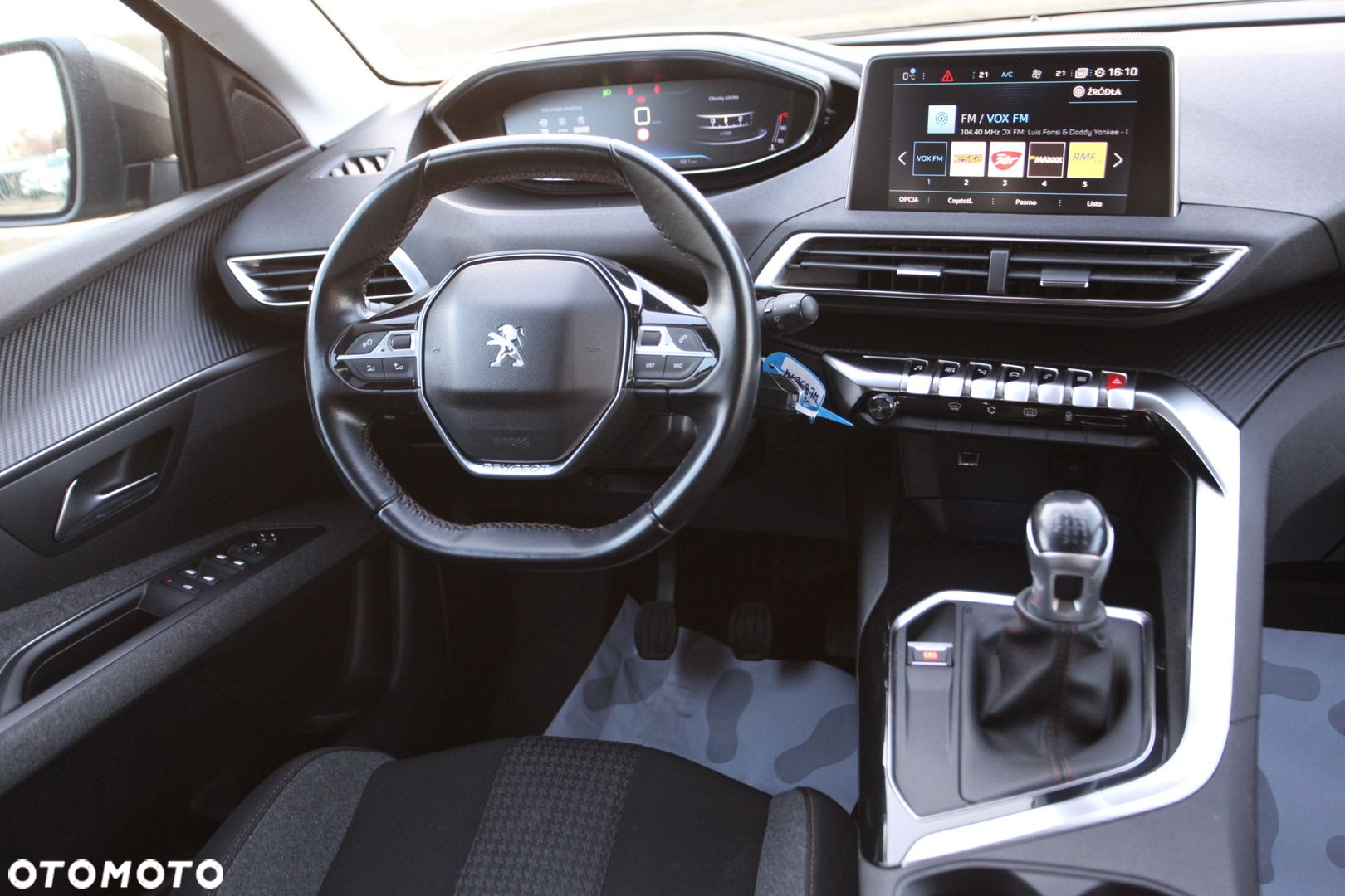 Peugeot 3008 - 11