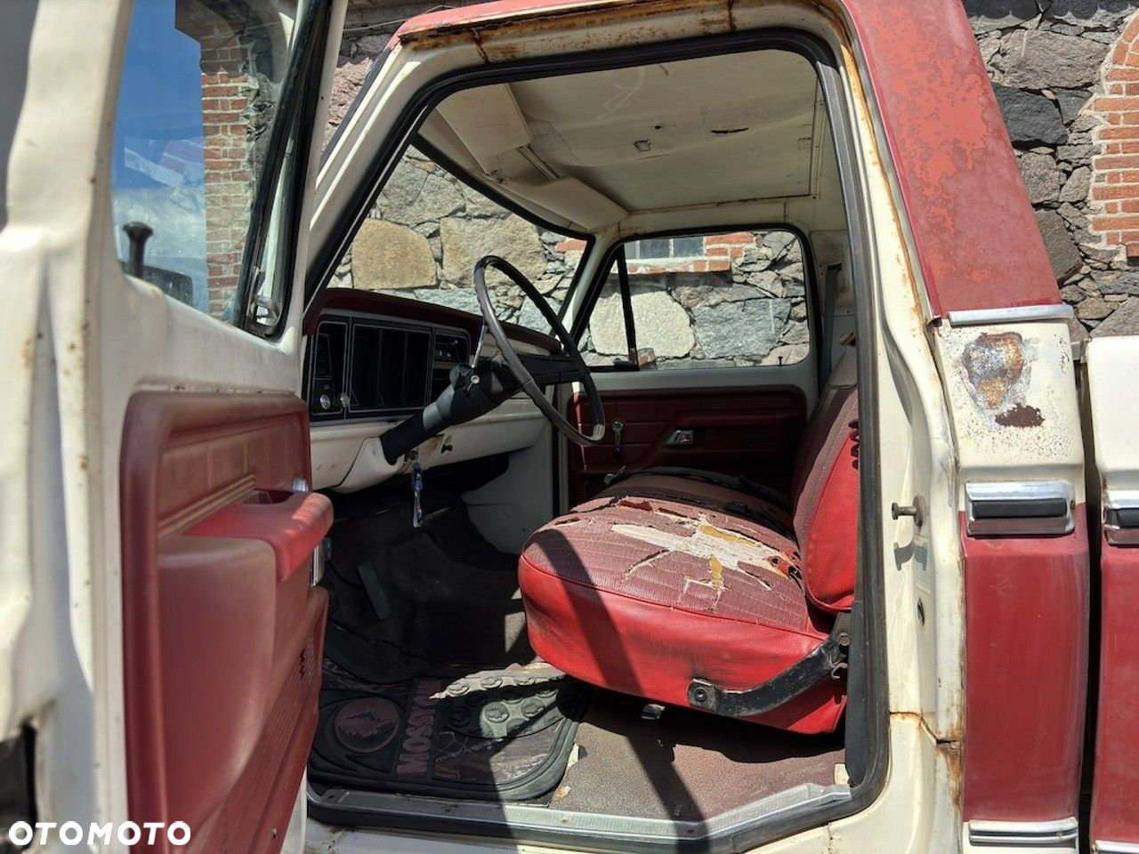 Ford Inny - 13