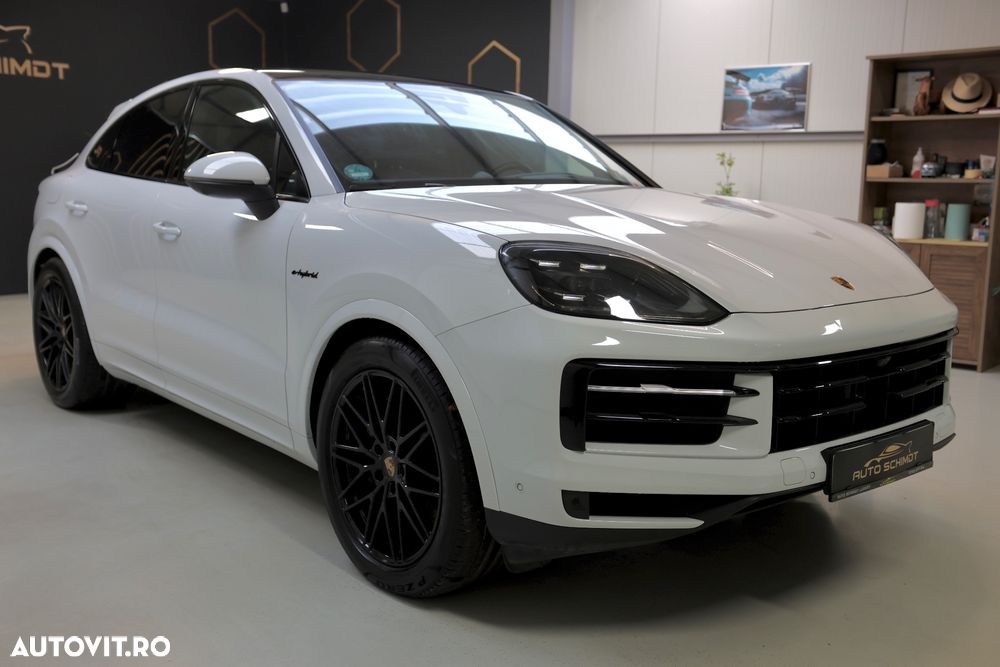 Porsche Cayenne Coupe E-Hybrid Tiptronic S Black Edition - 2