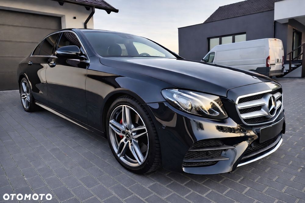 Mercedes-Benz Klasa E 220 d 9G-TRONIC AMG Line - 8