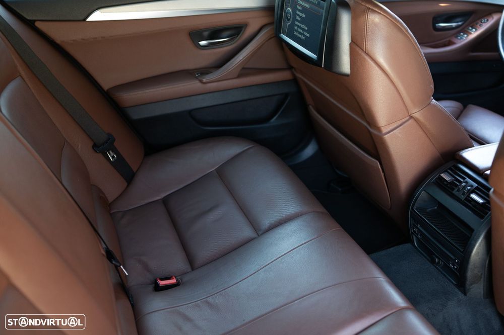 BMW 520 d Pack M Auto - 31