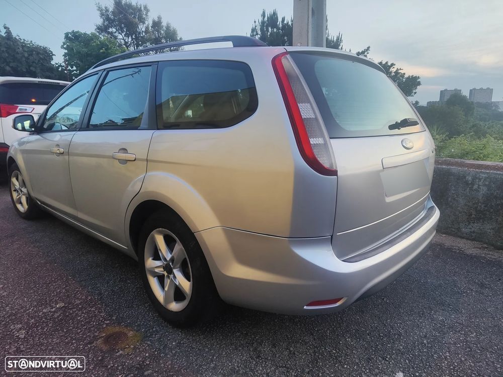 Ford Focus SW 1.6 TDCi ECOnetic - 9