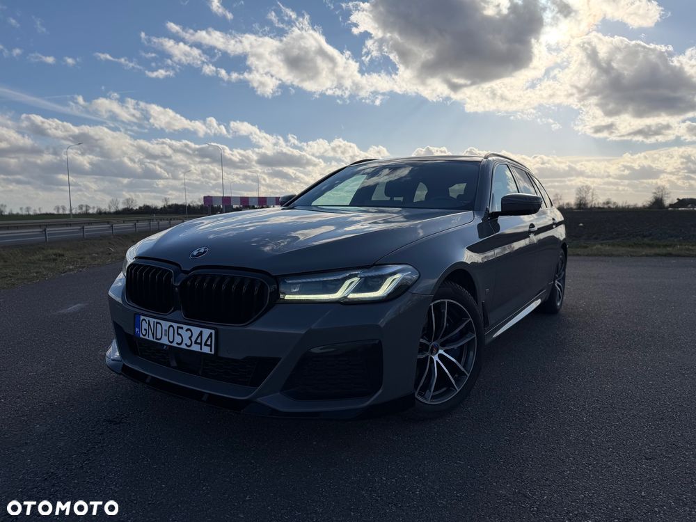 BMW Seria 5 520d xDrive - 3