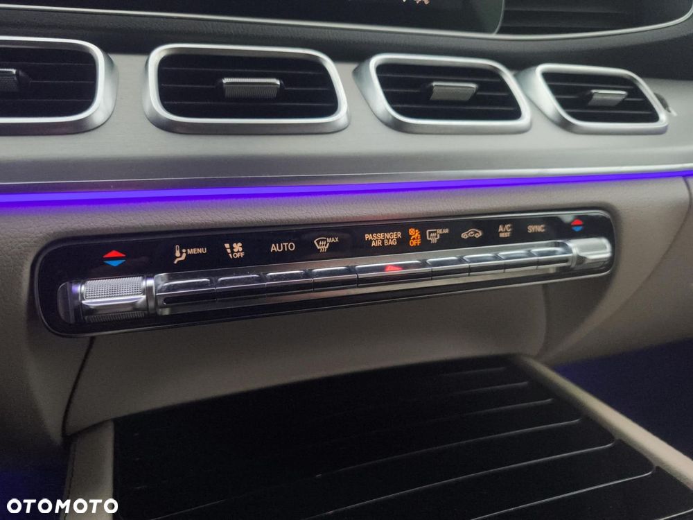 Mercedes-Benz GLE - 15