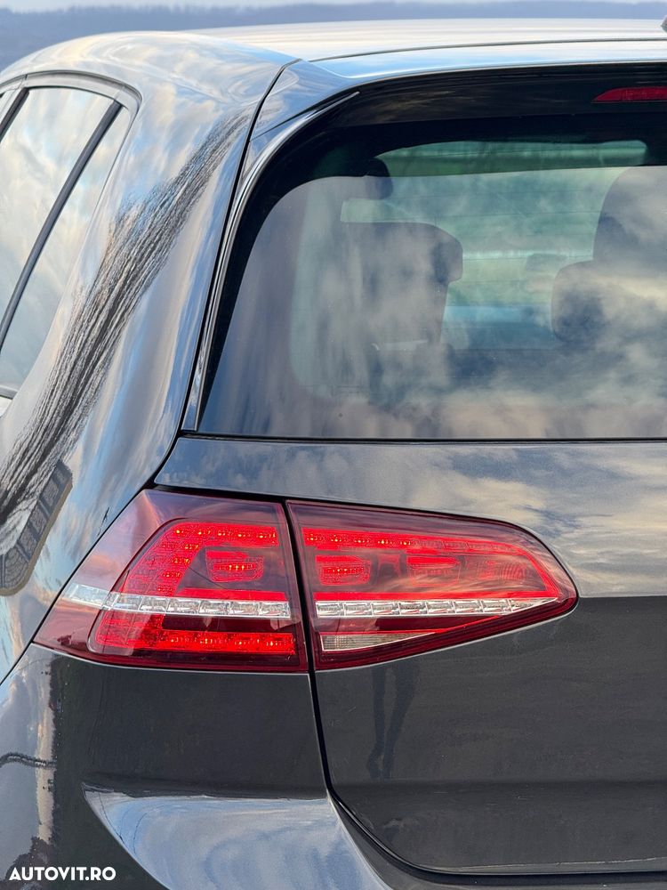 Volkswagen Golf GTD (BlueMotion Technology) DSG - 17