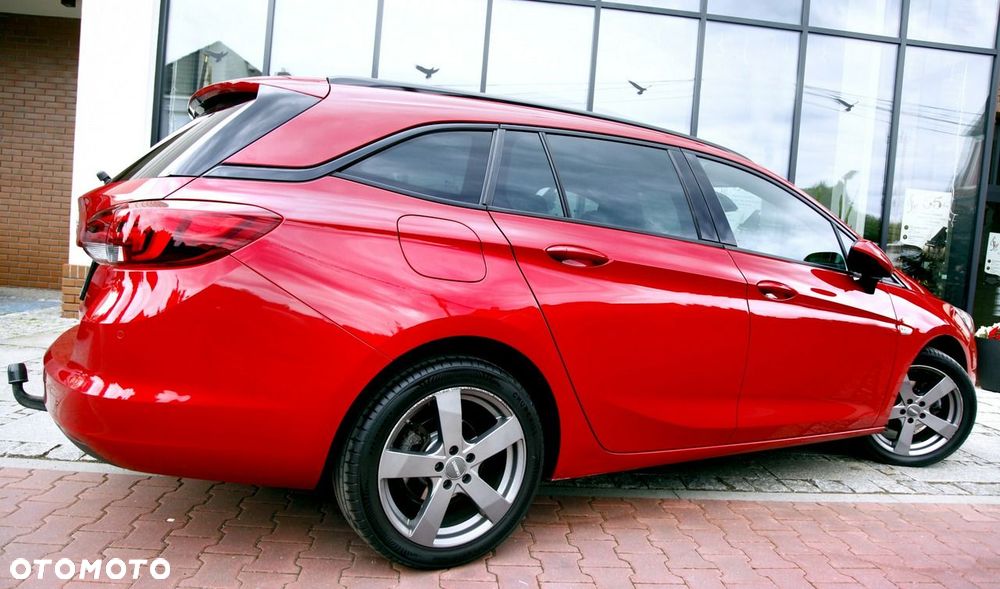 Opel Astra 1.2 T Ultimate S&S - 18