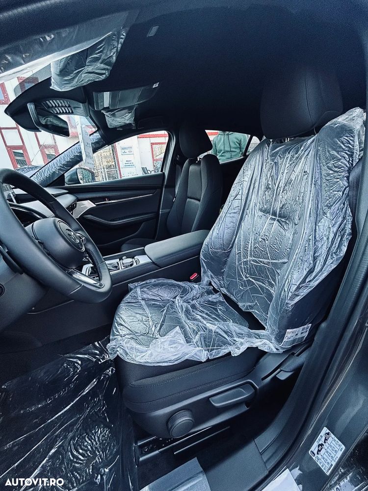 Mazda 3 e-Skyactiv X186 AT MHEV Exclusive-Line - 11
