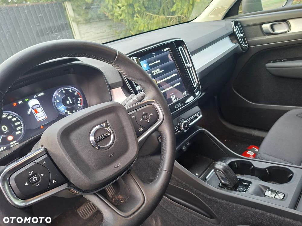 Volvo XC 40 T3 Geartronic Momentum Core - 7