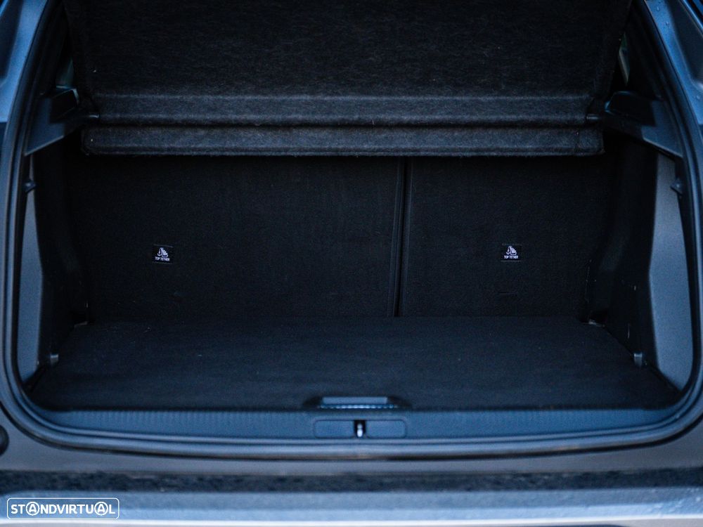 Peugeot 2008 1.2 PureTech Allure - 11