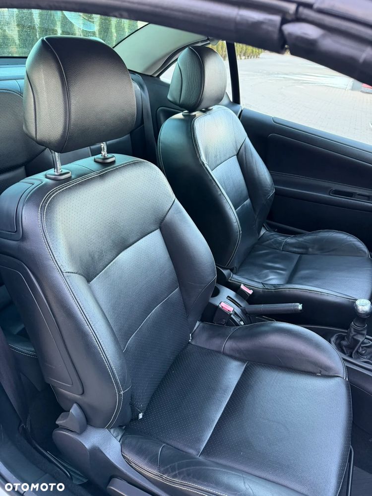 Peugeot 207 CC 120 VTi Premium - 13