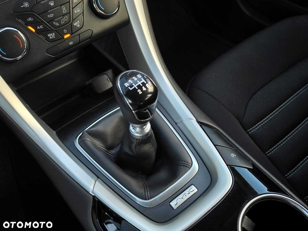 Ford Mondeo 1.5 EcoBoost Ambiente - 16
